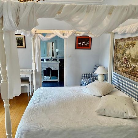 Chateau Les Vallees Tournon-Saint-Pierre Екстериор снимка